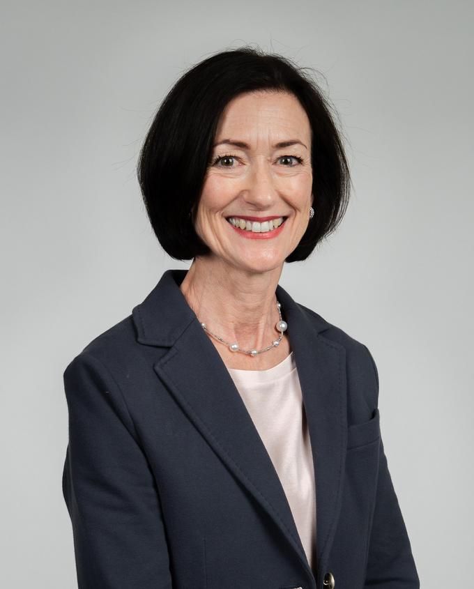 Dr. Ursula Buchholz
