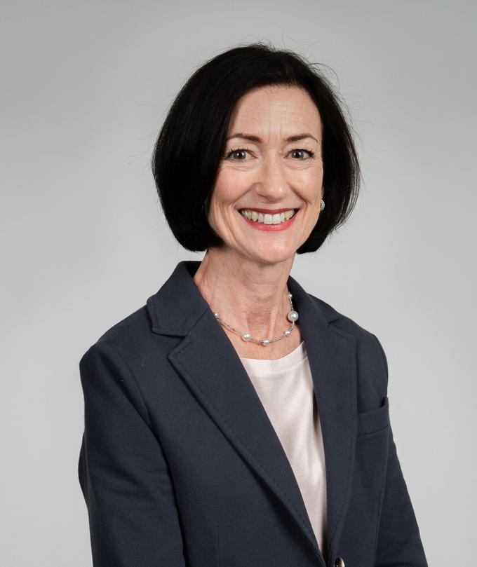 Dr. Ursula Buchholz