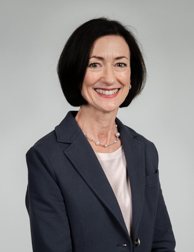 Dr. Ursula Buchholz