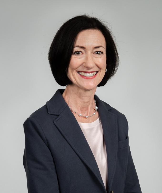 Dr. Ursula Buchholz